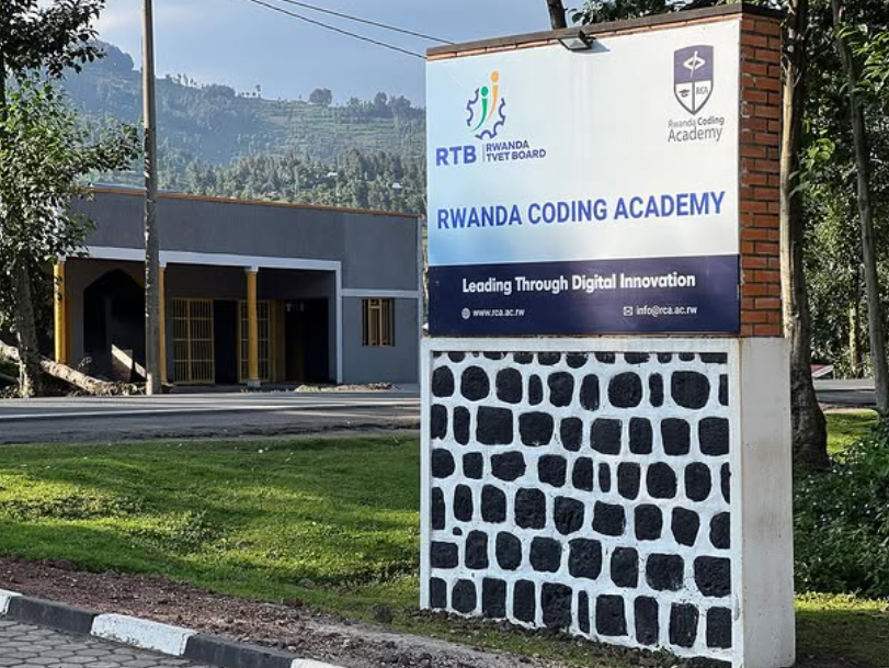 Modern Lecture Halls & Smart Classrooms